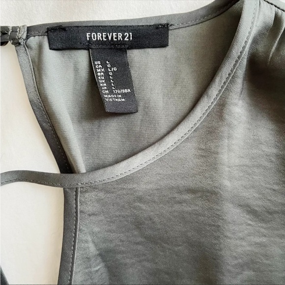 Forever21 dress - Picture 5 of 5